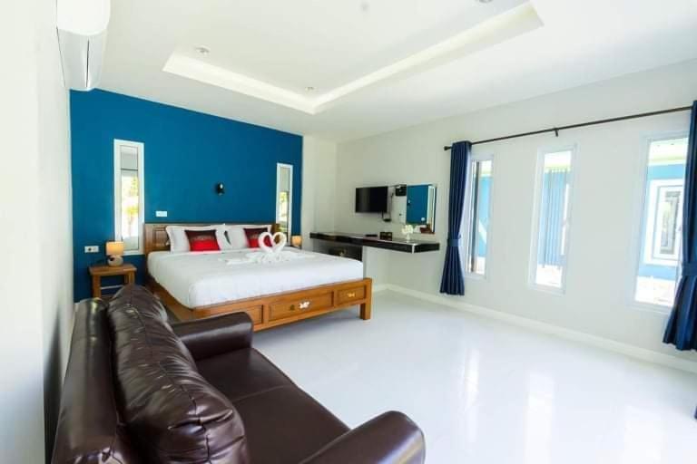 Coco Sea Bangpo Resort Ban Bang Po Екстер'єр фото